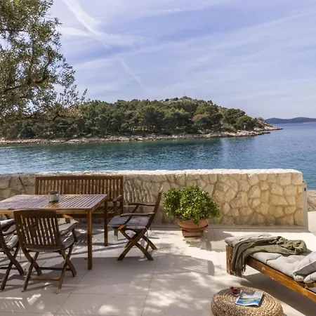 Casa Mano Tribunj With Beach Exterior photo